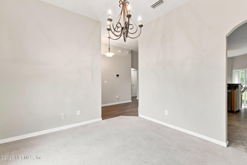 604 Reflection Cove Rd, Jacksonville, FL 32218