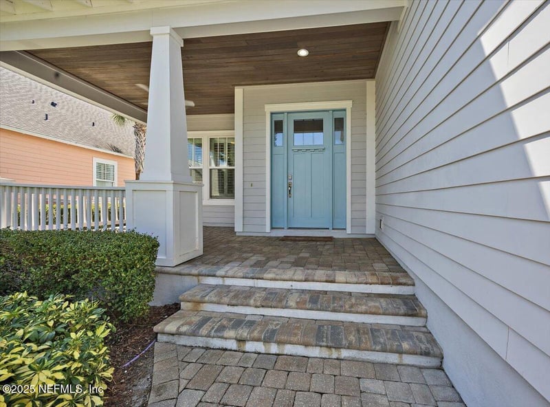 604 Timber Bridge Ln, Atlantic Beach, FL 32233