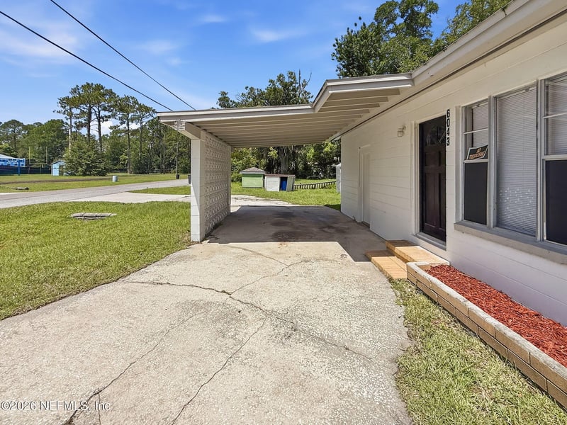 6043 Malcone Ln, Jacksonville, FL 32244