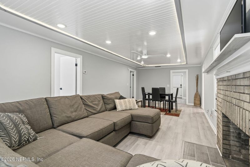 6048 Bartram Rd S, Jacksonville, FL 32216