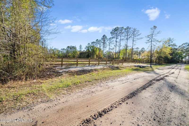 6055 Westwood Rd S, Jacksonville, FL 32234