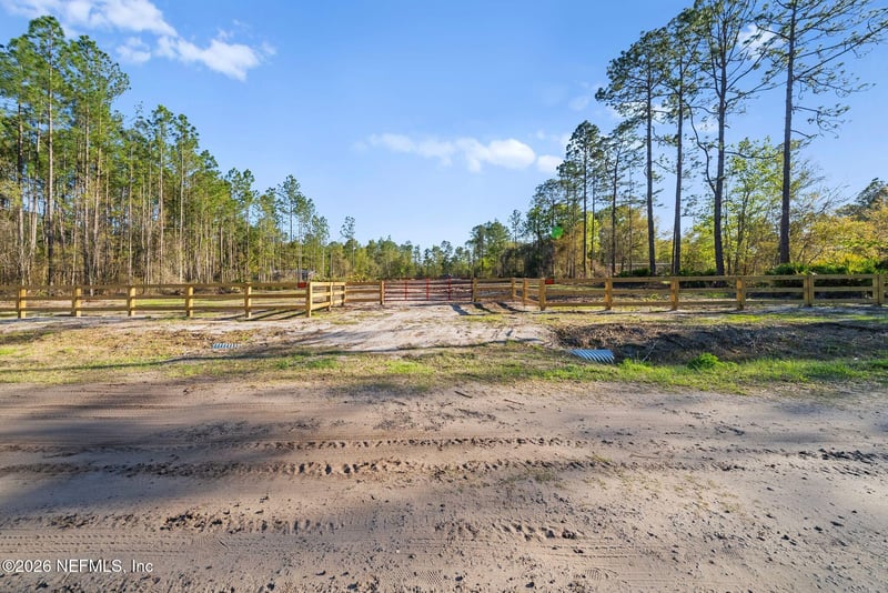 6055 Westwood Rd S, Jacksonville, FL 32234