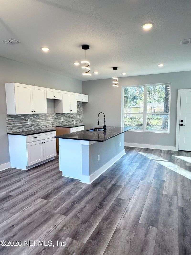 6056 Bagley Rd, Jacksonville, FL 32209