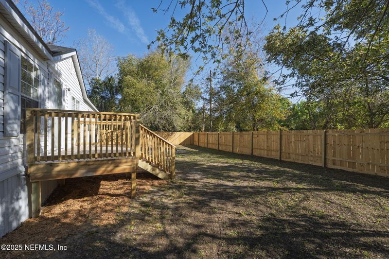 606 Jackson Rd, Jacksonville, FL 32225