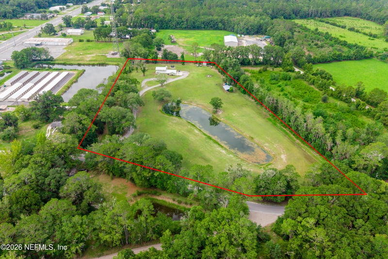606 W Market Rd, Starke, FL 32091