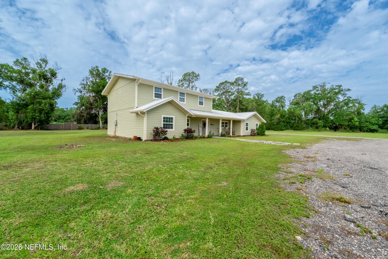 606 W Market Rd, Starke, FL 32091