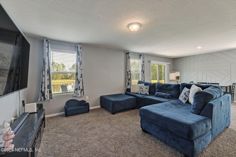 6065 Black Stallion Dr, Jacksonville, FL 32234