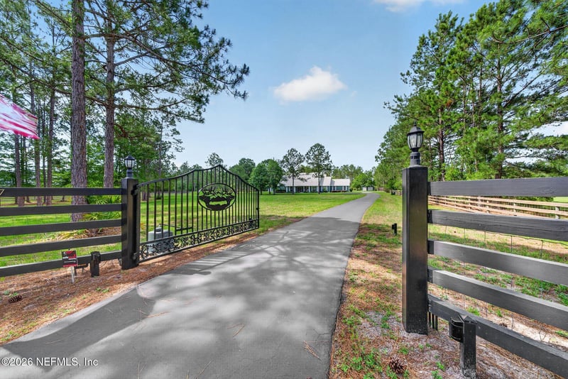 6067 War Admiral Rd, Jacksonville, FL 32234