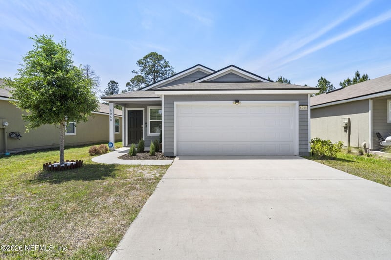 6068 Bucking Bronco Dr, Jacksonville, FL 32234