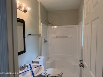 6069 Adams Rd, Macclenny, FL 32063