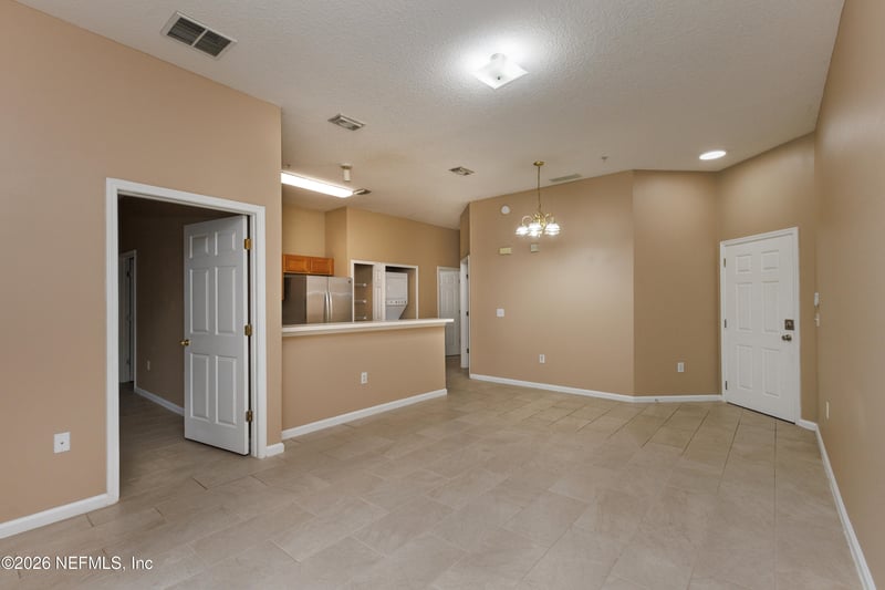 6070 Maggies Cir #105, Jacksonville, FL 32244
