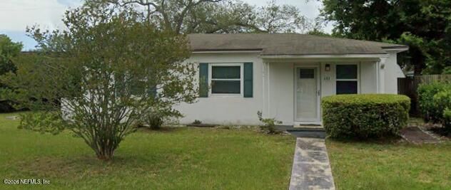 608 Barbara Ln, Jacksonville Beach, FL 32250