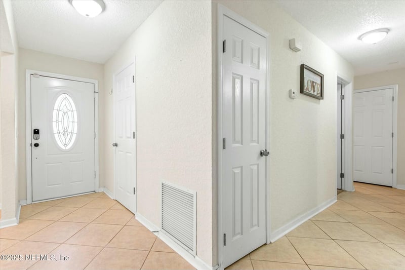 6080 Gulf Rd W, Jacksonville, FL 32244