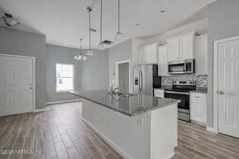 6080 Patriots Landing Ln, Jacksonville, FL 32244
