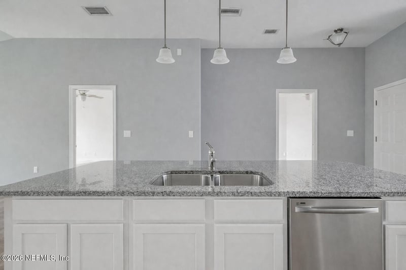 6080 Patriots Landing Ln, Jacksonville, FL 32244