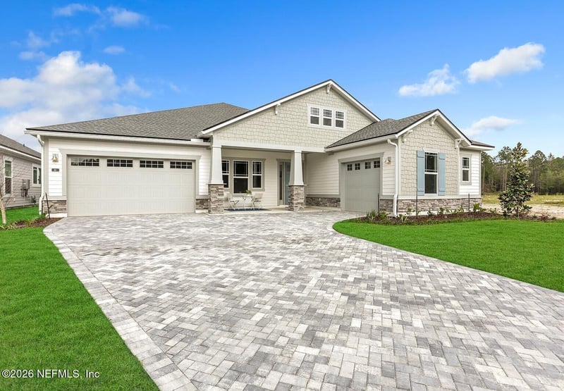 61 Sullivan Pl, St Johns, FL 32259