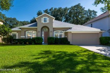 610 Wakeview Dr, Orange Park, FL 32065