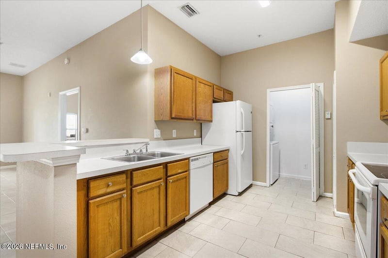 6100 Maggies Cir #104, Jacksonville, FL 32244