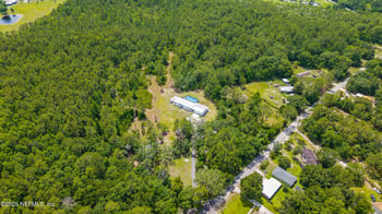 6101 Armstrong Rd, Elkton, FL 32033