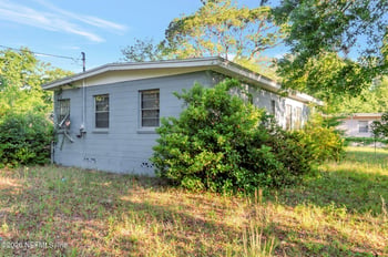 6109 Strawflower Pl, Jacksonville, FL 32209