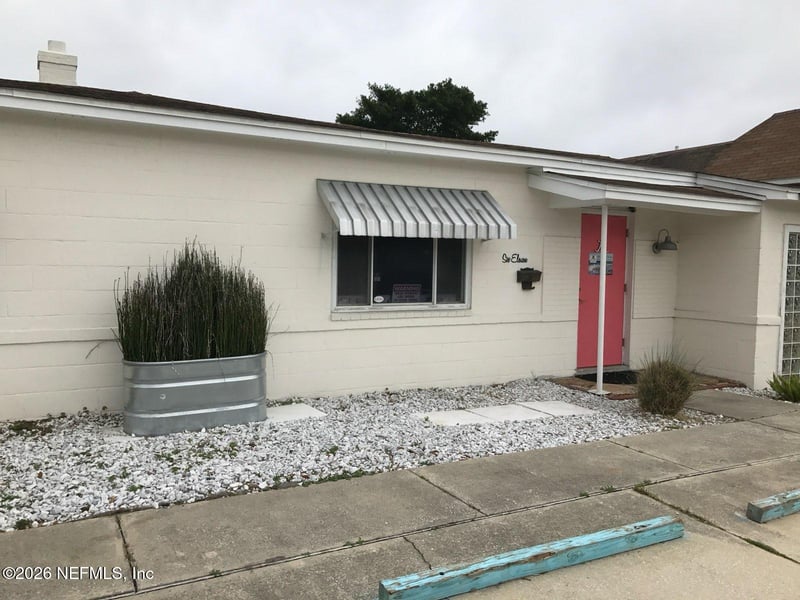 611 4th St N, Jacksonville Beach, FL 32250