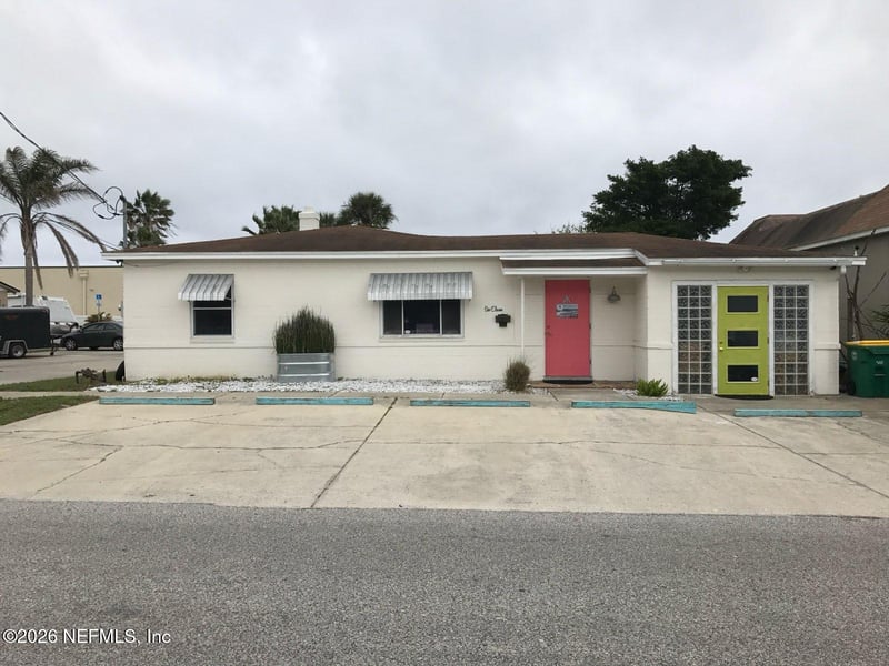 611 4th St N, Jacksonville Beach, FL 32250