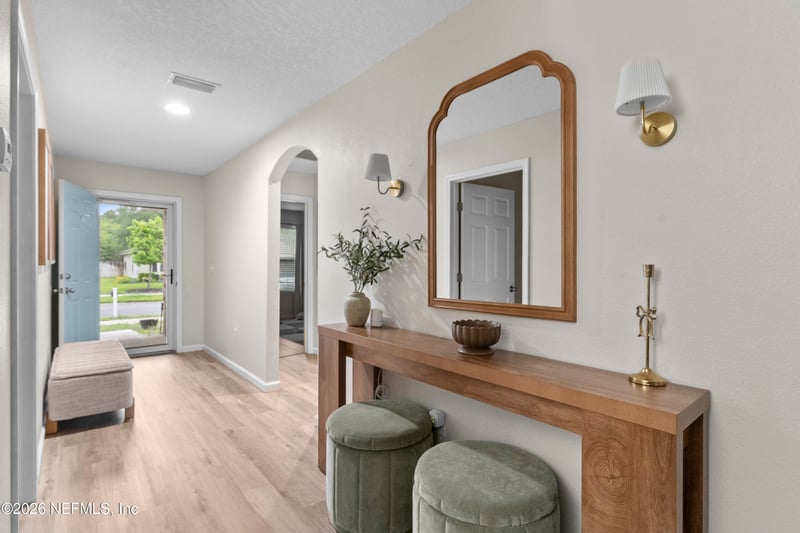 6110 Sands Pointe Dr, Macclenny, FL 32063