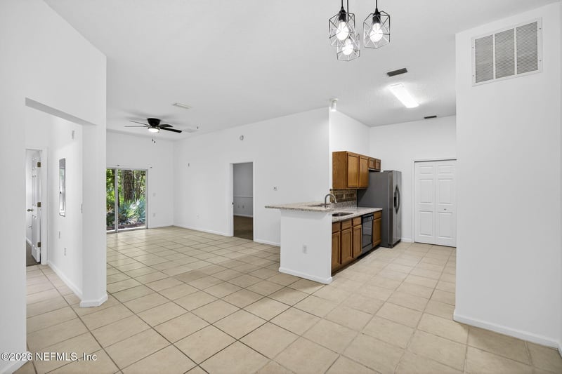 6111 Maggies Cir #104, Jacksonville, FL 32244
