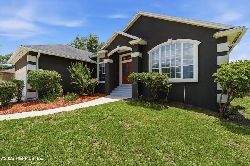 6112 Winding Bridge Dr, Jacksonville, FL 32277
