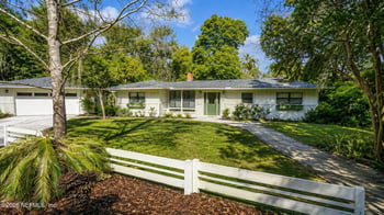 6116 Trout St, Melrose, FL 32666