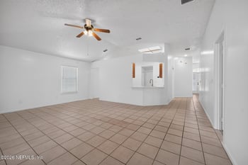 612 Abbey Ct, Orange Park, FL 32073