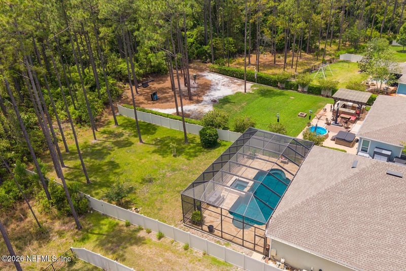 612 Glorieta Dr, St Augustine, FL 32095