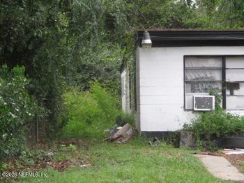 6122 Japonica Rd W, Jacksonville, FL 32209