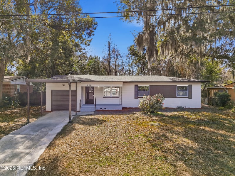6124 Woodside Dr, Jacksonville, FL 32210