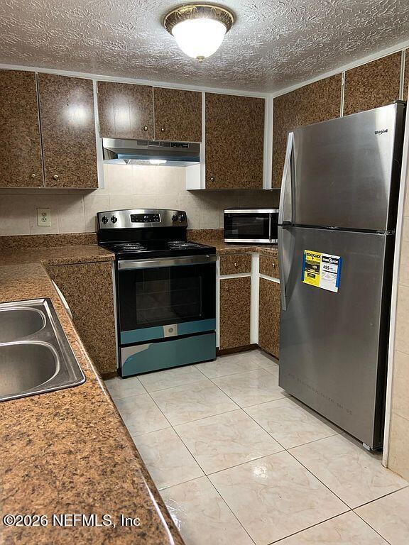 6135 Tuscony Cir, Jacksonville, FL 32277