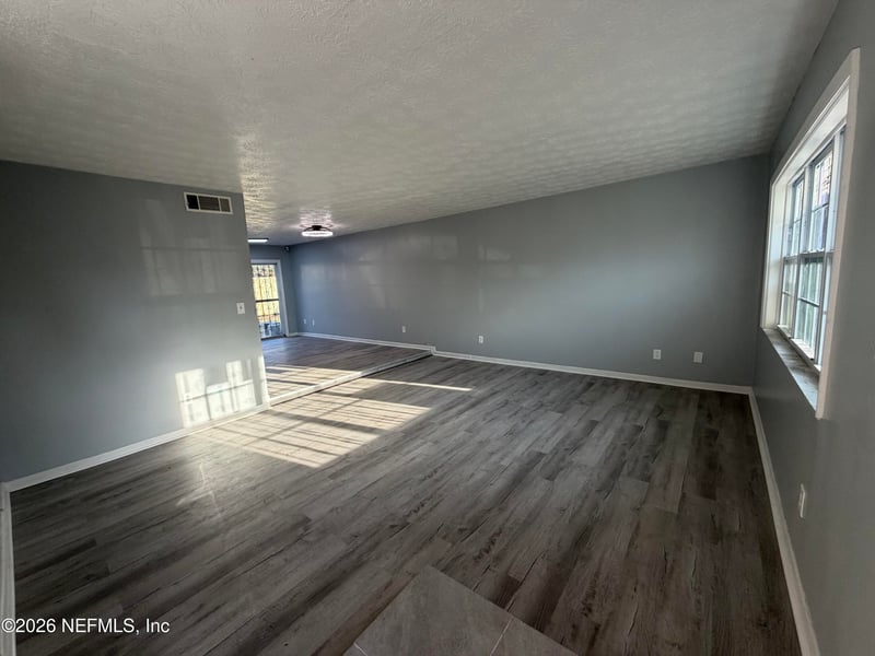 6137 Tuscony Cir, Jacksonville, FL 32277