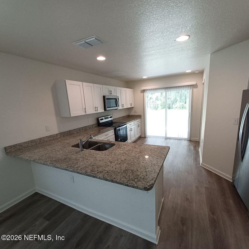 614 Hannah St, Hastings, FL 32145