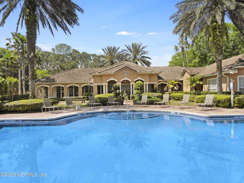 615 Fairway Dr #202, St Augustine, FL 32084