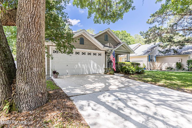 615 Paradise Ct, Atlantic Beach, FL 32233