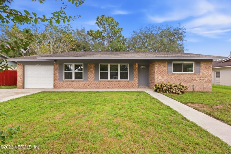 6151 Deepwood Dr W, Jacksonville, FL 32244