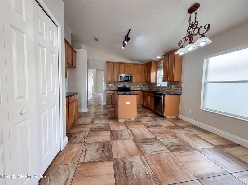 617 Birchbark Trl, St Augustine, FL 32092