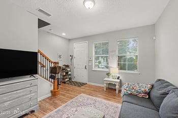 6182 High Tide Blvd, Jacksonville, FL 32258
