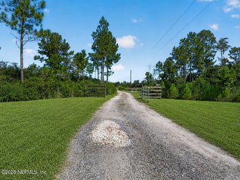 6195 River Rd, Hilliard, FL 32046