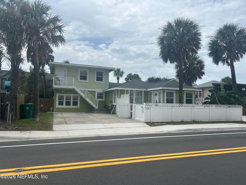 620 1st St, Jacksonville Beach, FL 32250