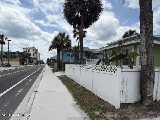 620 1st St, Jacksonville Beach, FL 32250