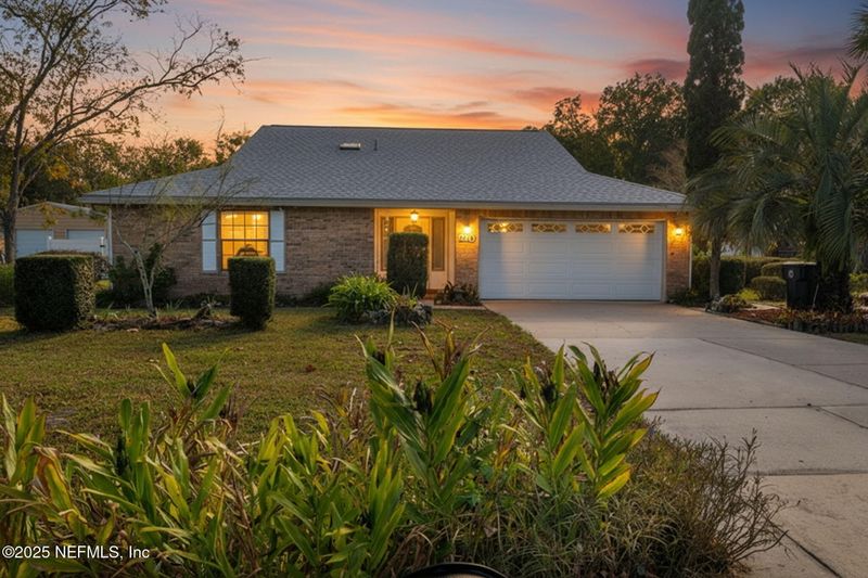 620 Hickory Dr, Fleming Island, FL 32003