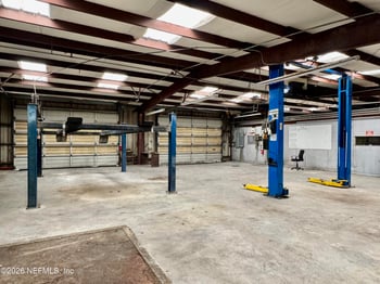 6211 Blanding Blvd, Jacksonville, FL 32244