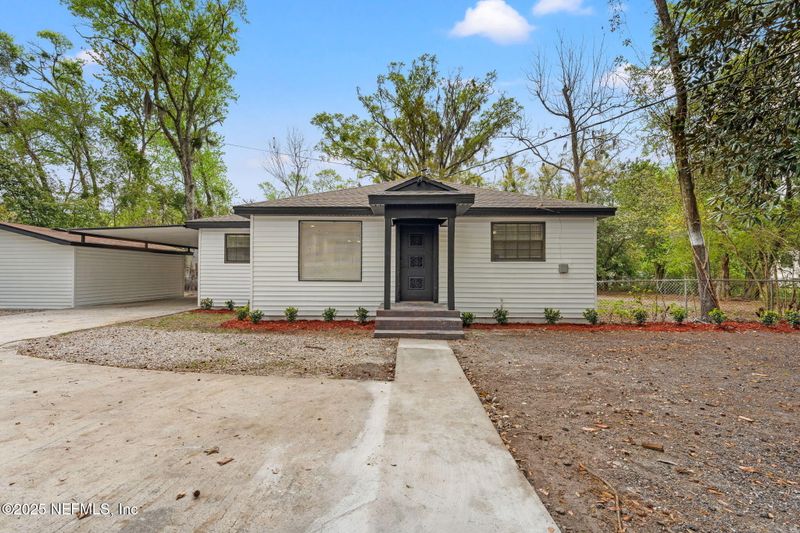 6211 Firestone Rd, Jacksonville, FL 32244