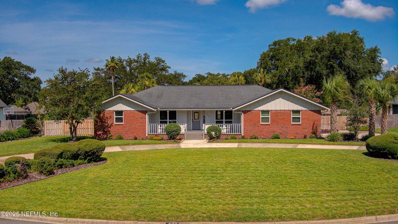 622 Dunrobin Dr, Orange Park, FL 32073