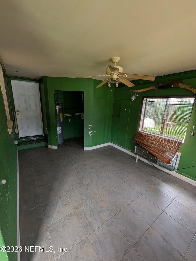 6220 Pennant Dr W, Jacksonville, FL 32244